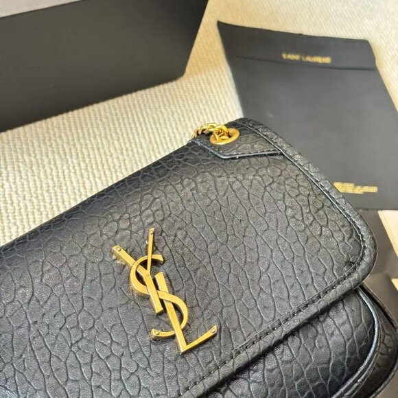 Classic YVES Bag: A Stylish and Versatile Choice for Elegance - Picture 7 of 13